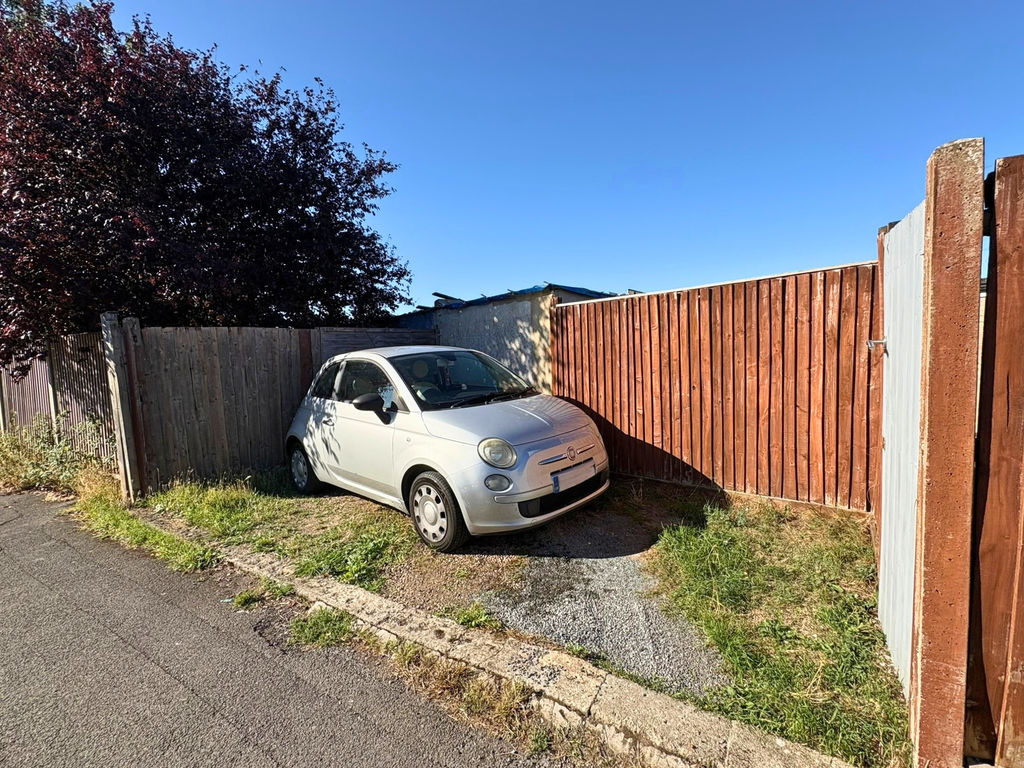 Hillside Road